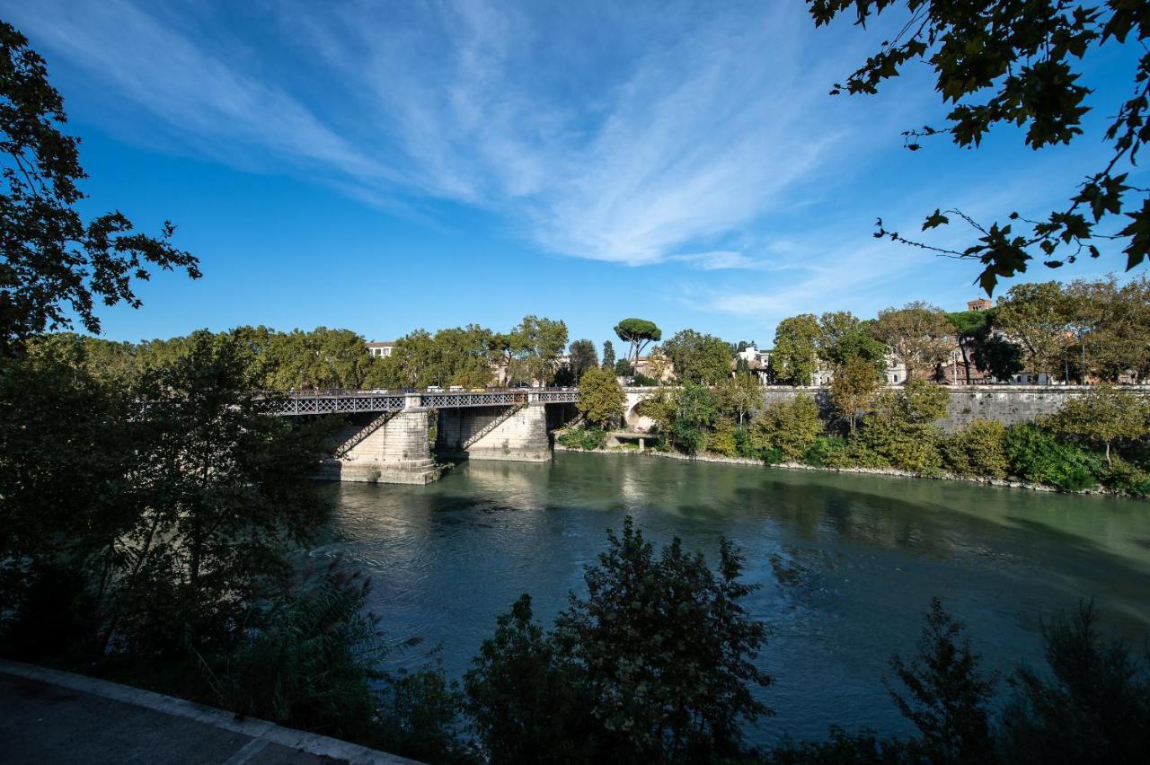 Lungotevere Ripa Roma Eksteriør bilde